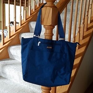 Bagallini tote